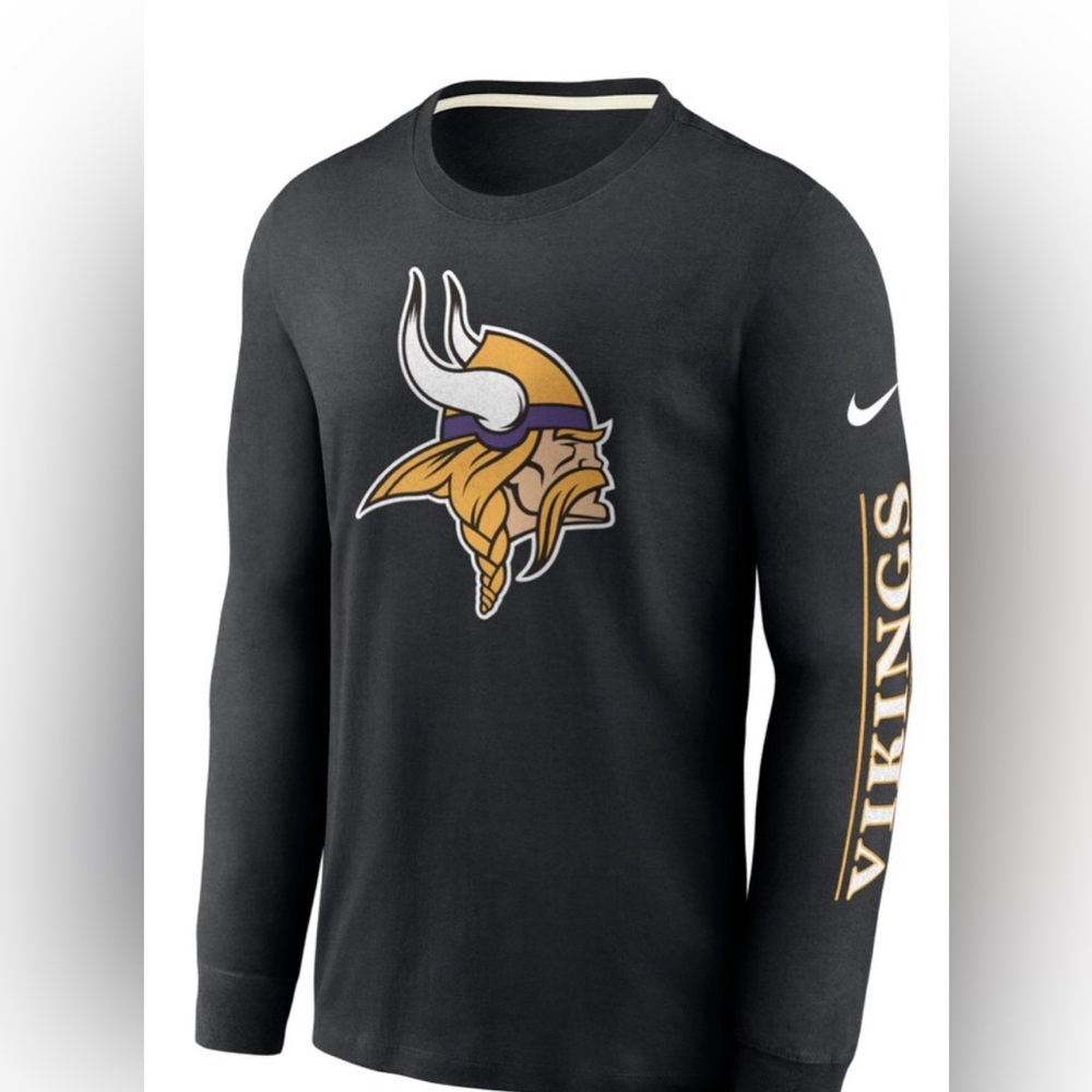 Nike NWOT XXL black Minnesota Vikings long sleeve T-shirt
